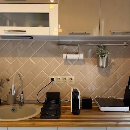 Szalonka Vendeghaz Tatil Evi *