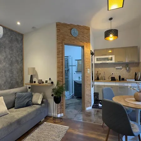 Szalonka Vendeghaz Kemence