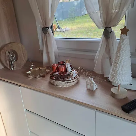 Szalonka Vendeghaz Holiday home Kemence